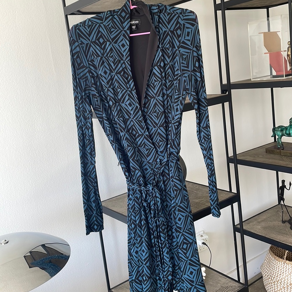 Bebe dress
